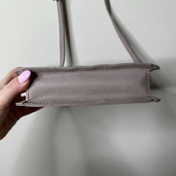 Steve Madden Small Crossbody Handbag with Coin Pouch - Picture 3 of 8